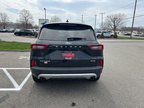 Agate Black Metallic 2023 Ford Escape Active