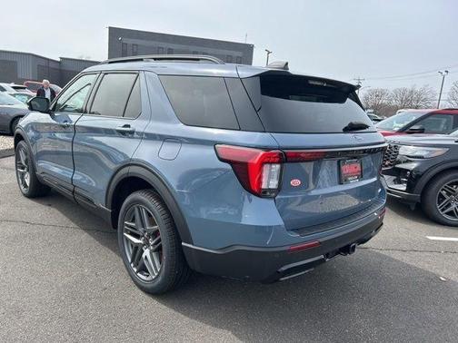Vapor Blue 2026 Ford Explorer ST-Line
