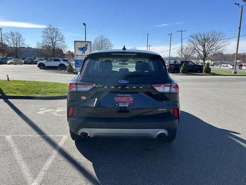 2022 Ford Escape S