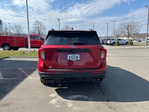 Rapid Red Metallic Tinted Clearcoat 2023 Ford Explorer ST