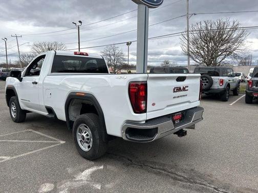 Summit White 2024 GMC Sierra 2500 Pro