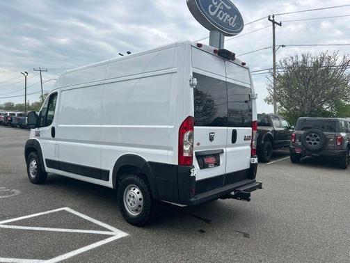 Bright White Clearcoat 2019 RAM ProMaster 2500 High Roof