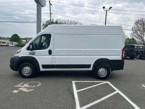 Bright White Clearcoat 2019 RAM ProMaster 2500 High Roof