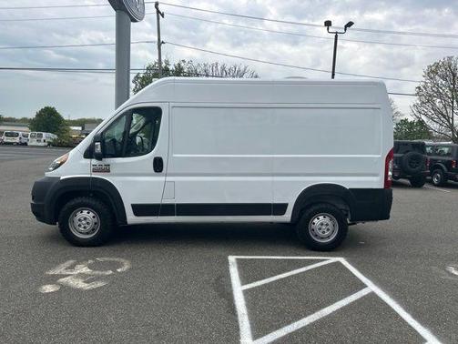 Bright White Clearcoat 2019 RAM ProMaster 2500 High Roof