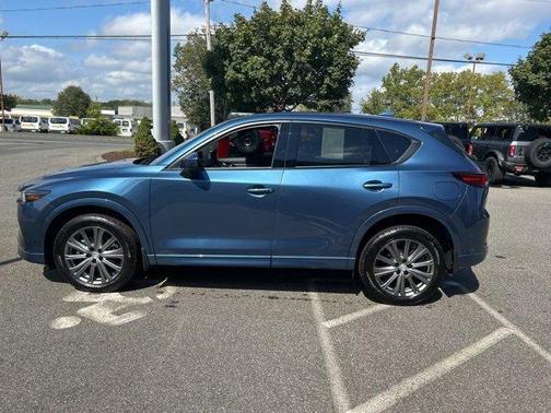 2024 Mazda CX-5 Signature