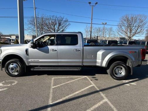 2022 Ford F-350 Lariat Super Duty
