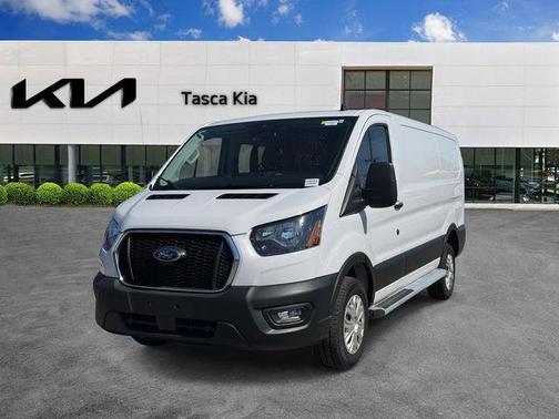 Oxford White 2024 Ford Transit-250 Base