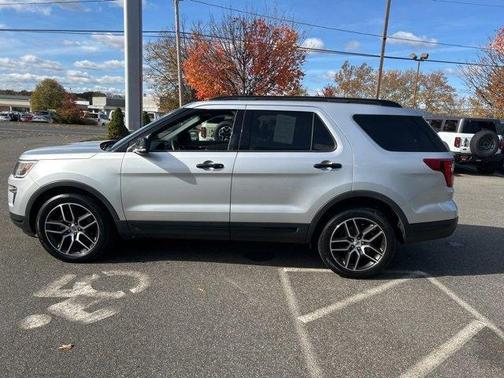 2019 Ford Explorer sport