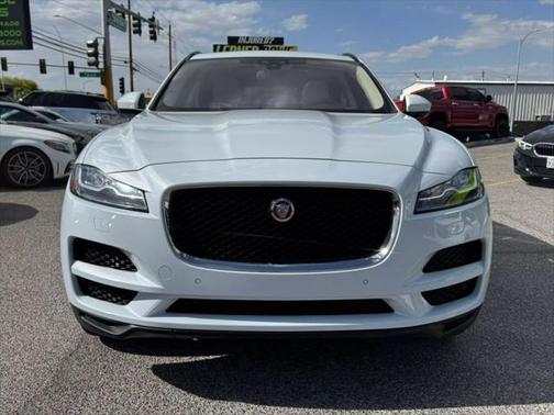 2018 Jaguar F-PACE 25t Prestige