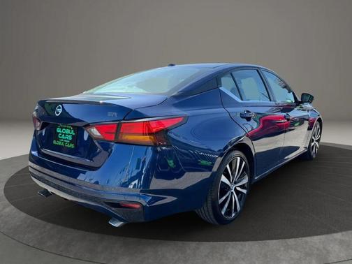 Deep Blue Pearl 2020 Nissan Altima SR FWD