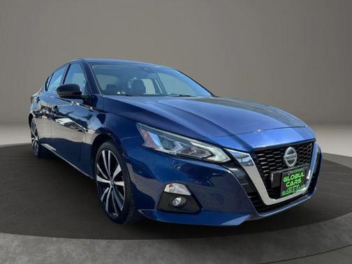 Deep Blue Pearl 2020 Nissan Altima SR FWD