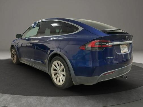 2018 Tesla Model X 100D Sport Utility 4D