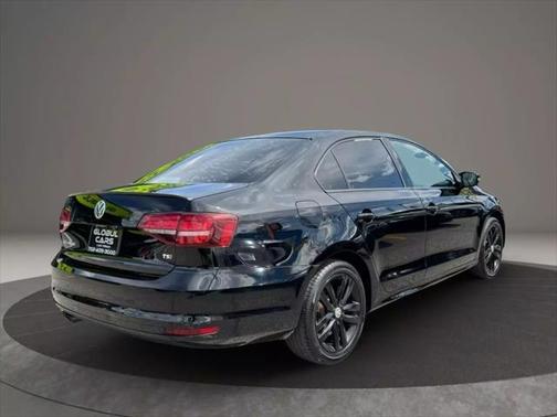 2018 Volkswagen Jetta 1.8T SE Sport