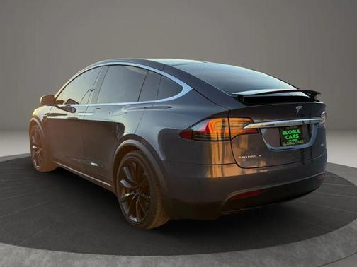 2018 Tesla Model X 75D