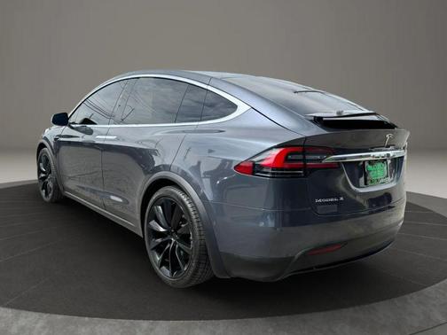 2018 Tesla Model X 75D