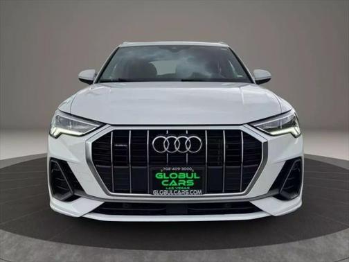 2023 Audi Q3 Premium 45 TFSI S line quattro Tiptronic