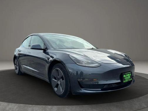 2022 Tesla Model 3 Standard Range