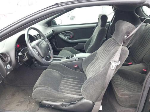 2002 Pontiac Firebird Coupe 2D