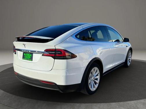2019 Tesla Model X Long Range Sport Utility 4D