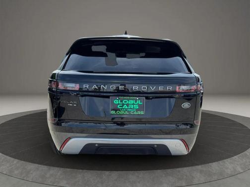 Black 2018 Land Rover Range Rover Velar D180 SE R-Dynamic