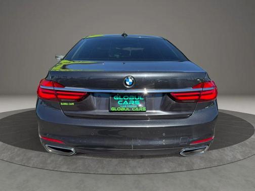 Gray 2016 BMW 740 740i Sedan 4D