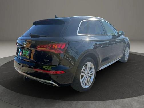 2019 Audi Q5 2.0T Premium Plus