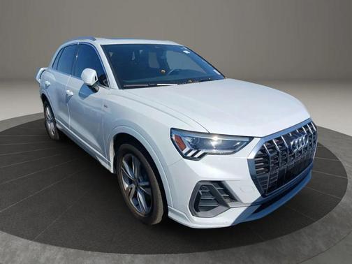 2021 Audi Q3 45 S line Premium Plus