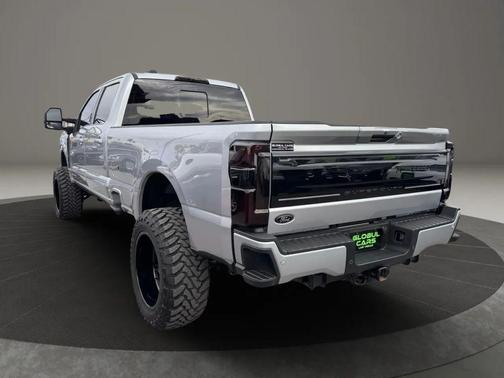 2023 Ford F-350 Platinum