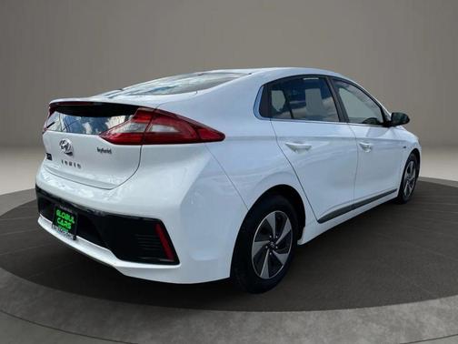 2018 Hyundai IONIQ Hybrid SEL