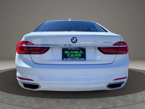 2016 BMW 740 740i Sedan 4D