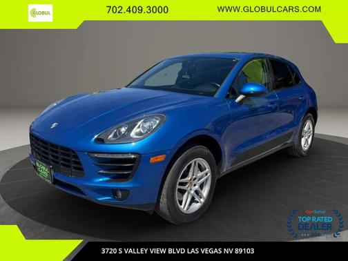 Sapphire Blue Metallic 2018 Porsche Macan Macan Sport Edition