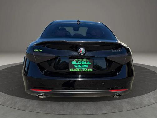 Alfa Black 2021 Alfa Romeo Giulia Ti