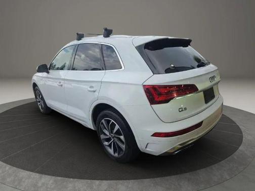 White 2022 Audi Q5 45 S line Premium Plus