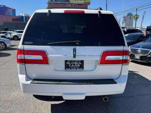 2011 Lincoln Navigator L