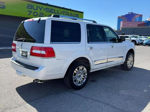 2011 Lincoln Navigator L