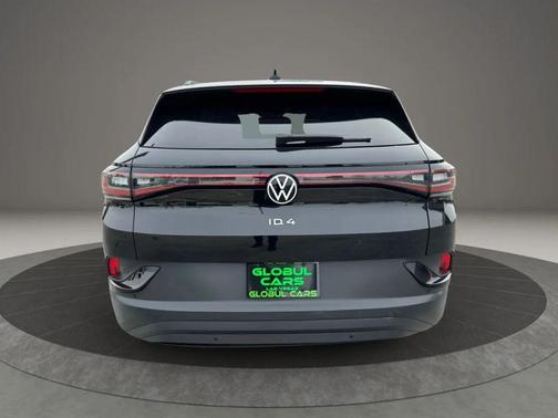 2022 Volkswagen ID.4 Pro