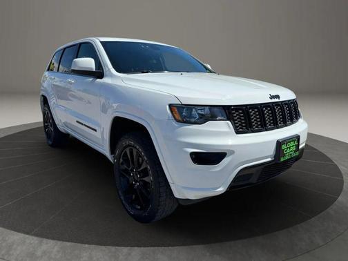 Bright White Clearcoat 2019 Jeep Grand Cherokee Altitude