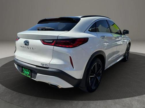 Majestic White 2022 INFINITI QX55 LUXE