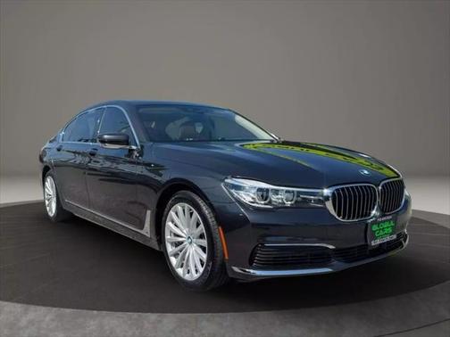 2019 BMW 740 740i Sedan 4D