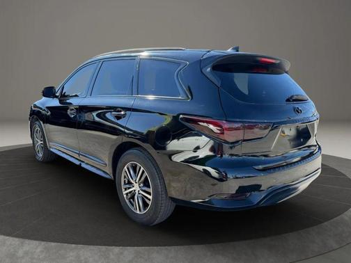 2016 INFINITI QX60 Base