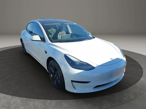 2023 Tesla Model 3 Standard Range