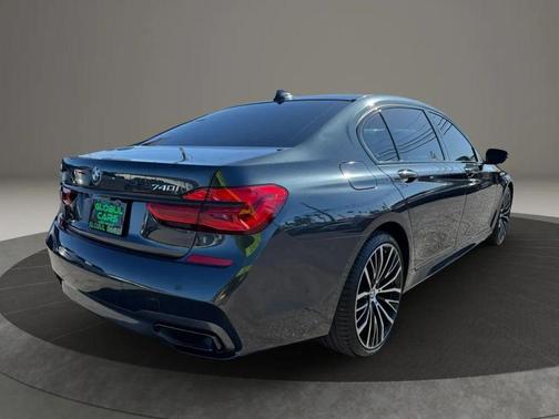 Gray 2019 BMW 740 740i Sedan 4D