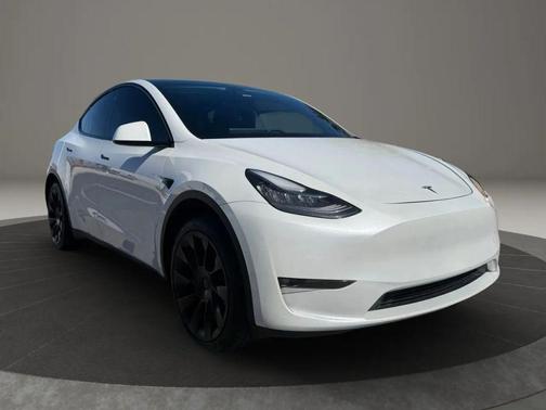2021 Tesla Model Y Standard Range Rear-Wheel Drive