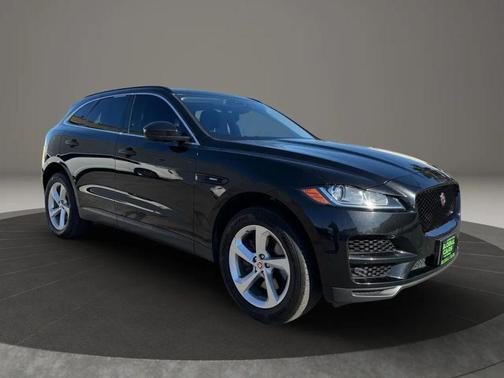 2019 Jaguar F-PACE 30t Premium