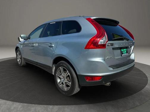 2012 Volvo XC60 T6 R-Design