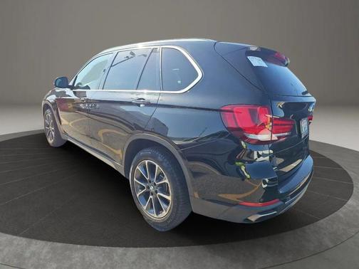 Black 2018 BMW X5 sDrive35i