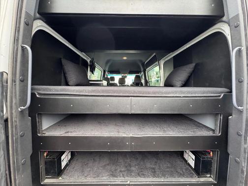 2021 Mercedes-Benz Sprinter 2500 Standard Roof