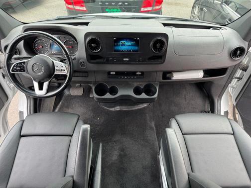 2021 Mercedes-Benz Sprinter 2500 Standard Roof