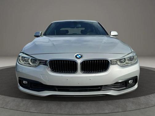 2018 BMW 320 i