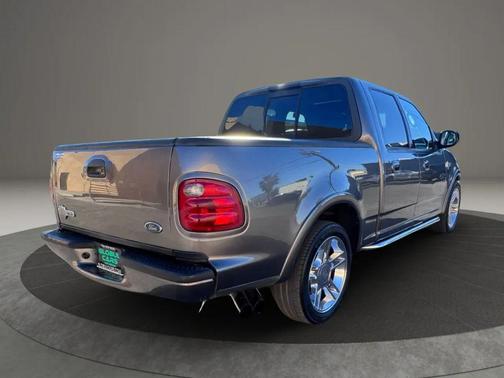 2002 Ford F-150 Harley-Davidson Crew Cab